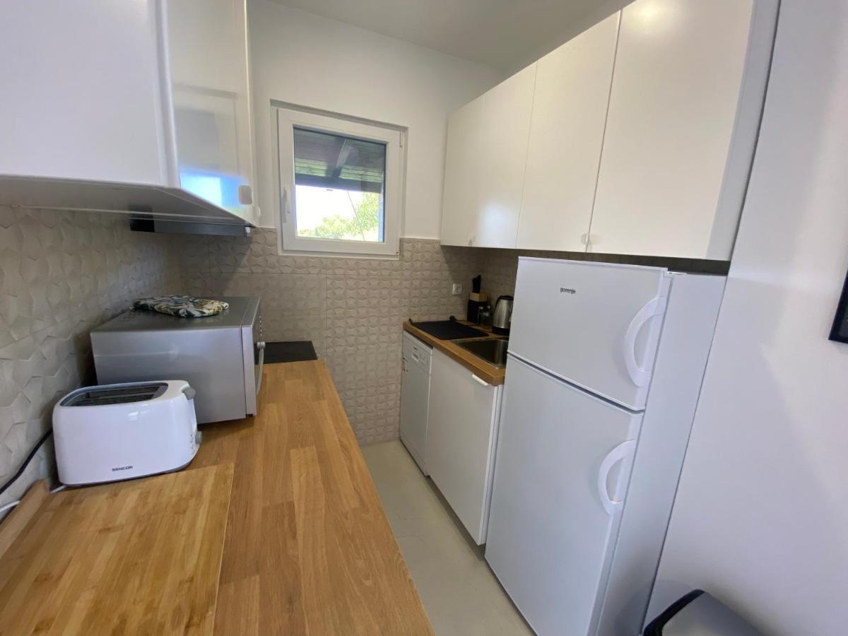 Ferienwohnung Maris Premantura Exterior foto